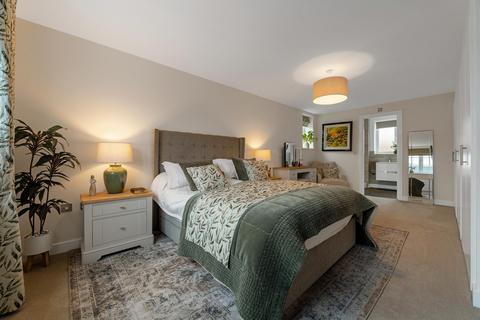 5 bedroom detached house for sale, Houlton, Rugby, Warwickshire CV23 1FB