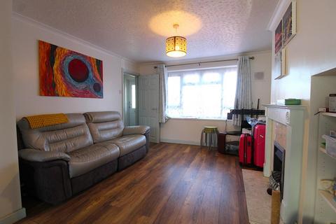 3 bedroom terraced house to rent, Martindale Road, Hemel Hempstead HP1