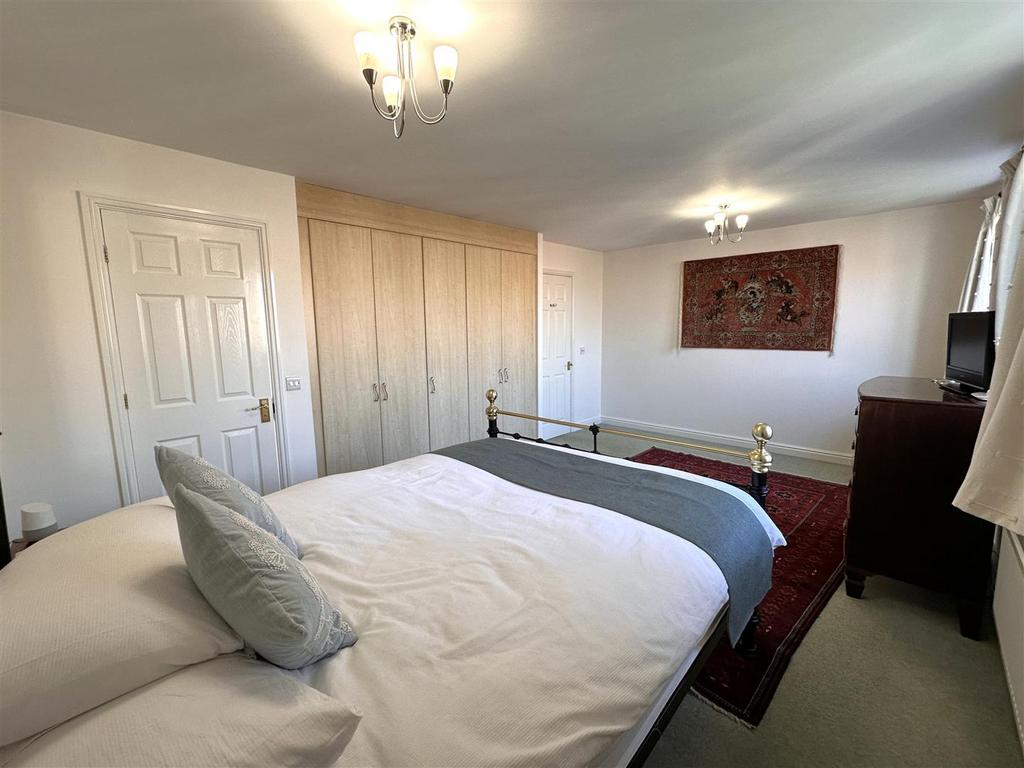 Bedroom One Into En-Suite 714