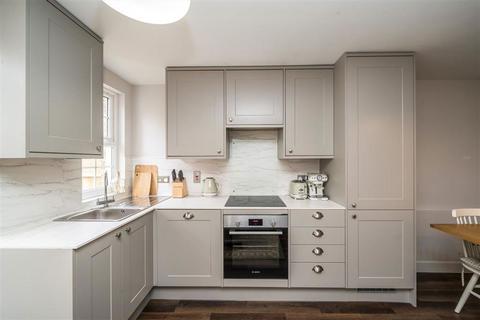 undefined, Kenchester Close, London SW8