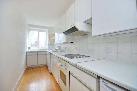 3 bedroom flat to rent, Collingham Gardens, South Kensington, London, SW5