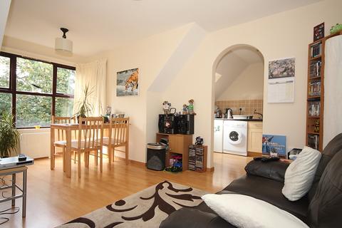 undefined, Mount Hermon Road, Woking GU22