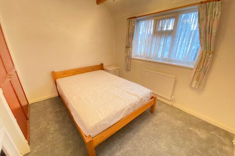 3 bedroom terraced house for sale, Oval Road North, Dagenham, RM10
