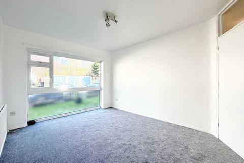undefined, Wickford Road, Westcliff on Sea SS0