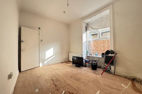 1 bedroom ground floor flat for sale, Fratton Road, Portsmouth