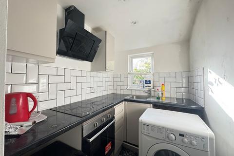1 bedroom ground floor flat for sale, Fratton Road, Portsmouth