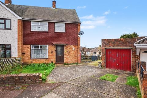 Maunders Close, Chatham