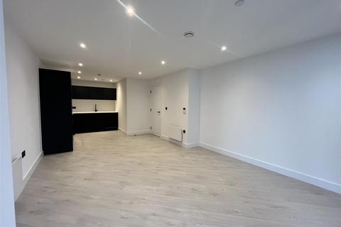 1 bedroom apartment to rent, 1 Trinity Way, Manchester M3