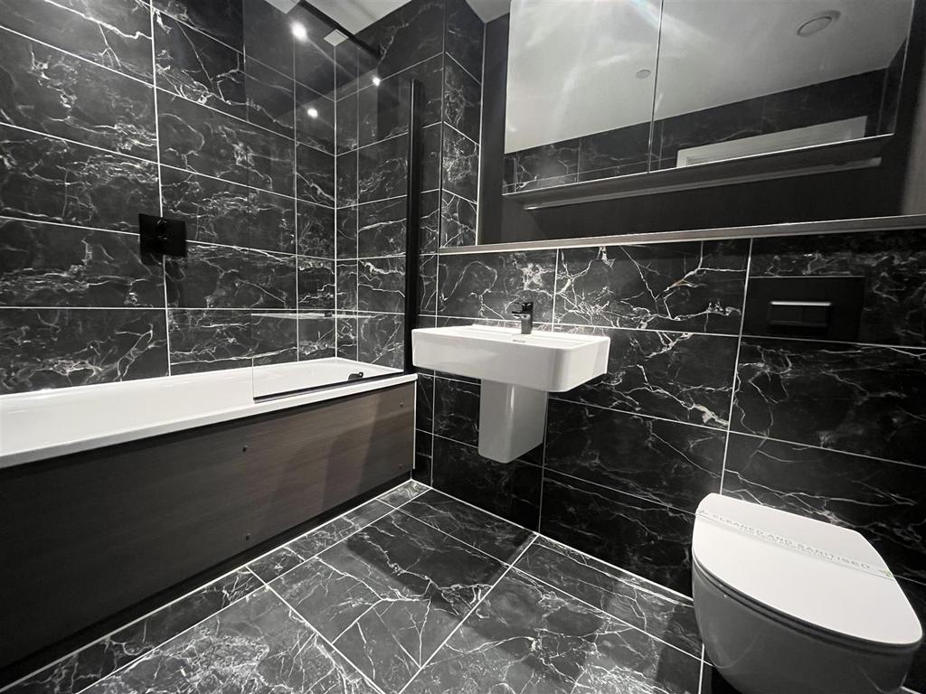 Bathroom.jpeg