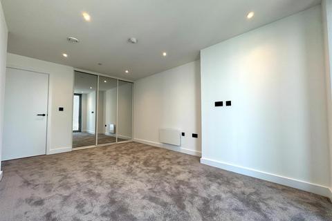 1 bedroom apartment to rent, 1 Trinity Way, Manchester M3