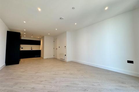 1 bedroom apartment to rent, 1 Trinity Way, Manchester M3
