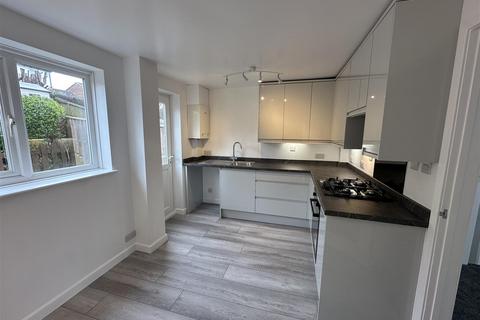 undefined, Elliott Close, Exeter EX4