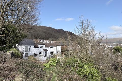 undefined, Graigwen, Pontypridd CF37