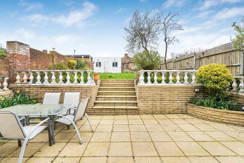 3 bedroom detached house for sale, Mount Pleasant, Cockfosters, EN4