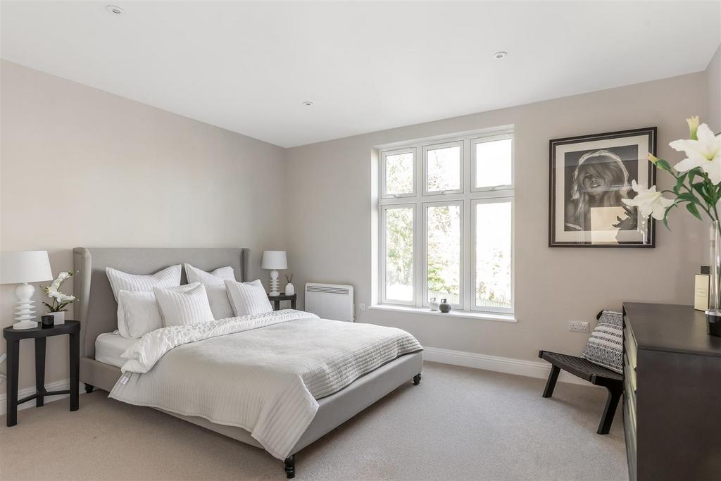 Principal Bedroom