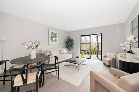 undefined, 18 Haling Park Road, South Croydon CR2