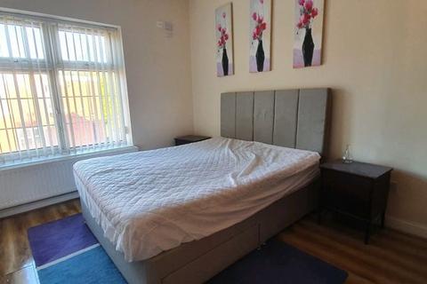 undefined, Richmond Avenue, Manchester, M25