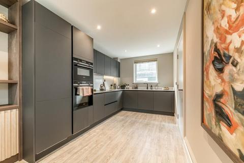3 bedroom townhouse for sale, at North Gate Park N15