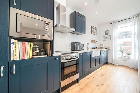 1 bedroom flat for sale, Fulham Road, London SW6