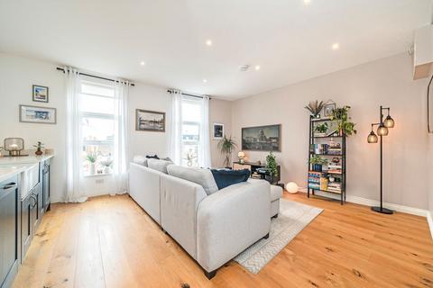 1 bedroom flat for sale, Fulham Road, London SW6