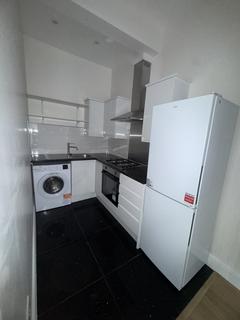 1 bedroom flat to rent, High Street, London E17