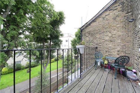 2 bedroom flat to rent, 4 Alderbrook Road, Clapham South, London