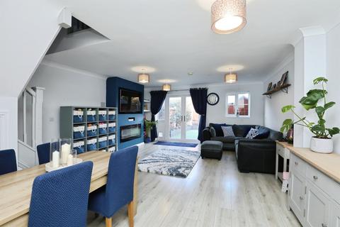 undefined, Helsinki Way, Dereham