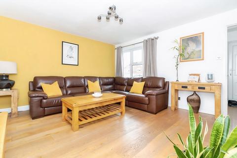 undefined, Catcliffe Way, Reading RG6