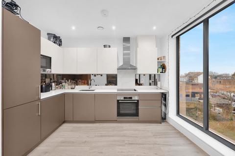 2 bedroom flat for sale, Saxon Apartments, 204 Fairbridge Road, London