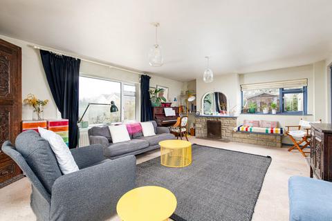 undefined, Badminton Gardens, Bath