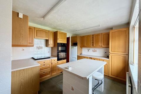 2 bedroom detached bungalow for sale, Dene Close, Wilmington