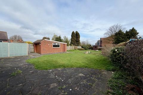 2 bedroom detached bungalow for sale, Dene Close, Wilmington