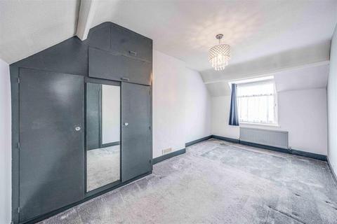 3 bedroom terraced house to rent, Crayford Way, Crayford, Dartford