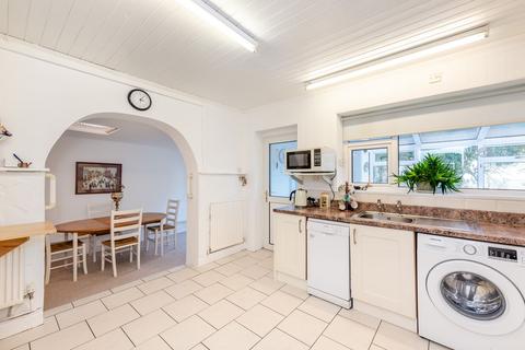 undefined, High Park, Gwernaffield, CH7