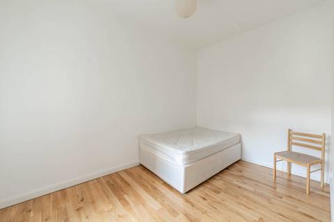 2 bedroom flat to rent, Lime Grove, Shepherd's Bush, London, W12