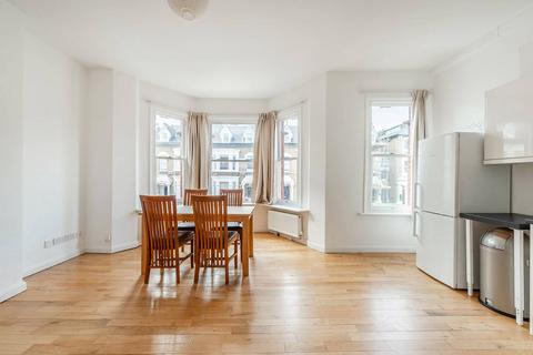 2 bedroom flat to rent, Lime Grove, Shepherd's Bush, London, W12