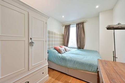 2 bedroom flat to rent, Putney Wharf Tower, Putney, London, SW15