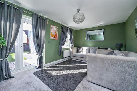 4 bedroom semi-detached house for sale, Elka Road, Ilkeston