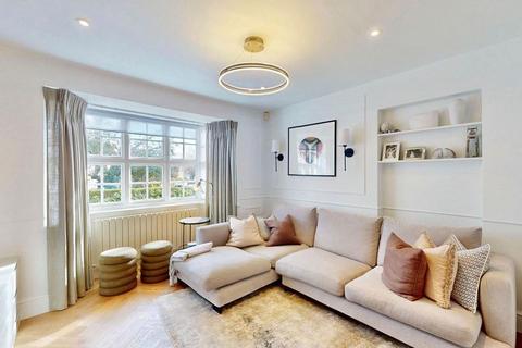 undefined, Brookland Rise, Hampstead Garden Suburb, NW11