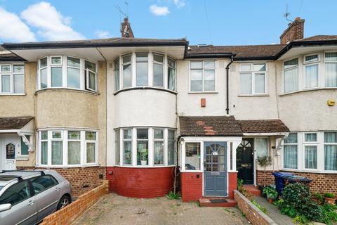 undefined, Wharncliffe Drive, Southall, UB1