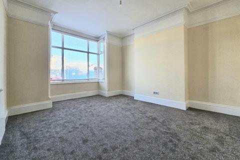 1 bedroom property to rent, Dudley Road, Tipton