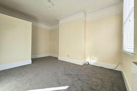 1 bedroom property to rent, Dudley Road, Tipton