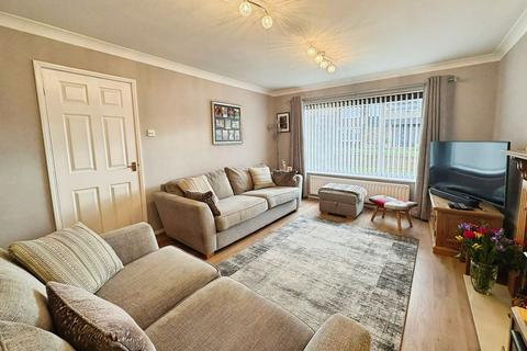 4 bedroom detached house for sale, Hillsden Road, Whitley Bay NE25