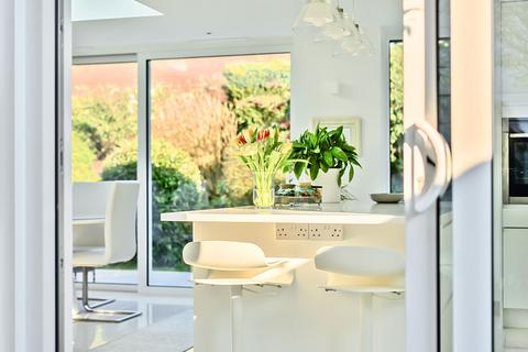 3 bedroom detached house for sale, Walkhurst Road, Benenden