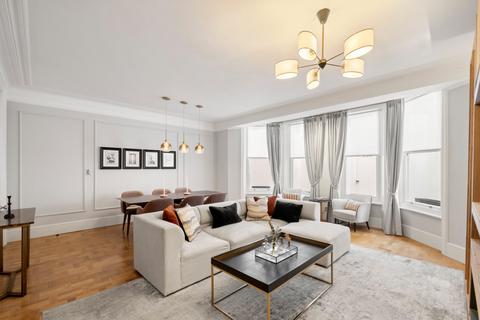 3 bedroom flat to rent, Barkston Gardens, Earls Court, London
