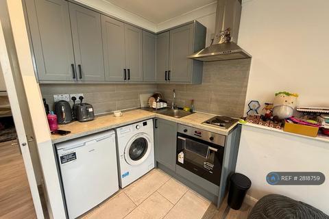 1 bedroom flat to rent, West Street, Brighton, BN1