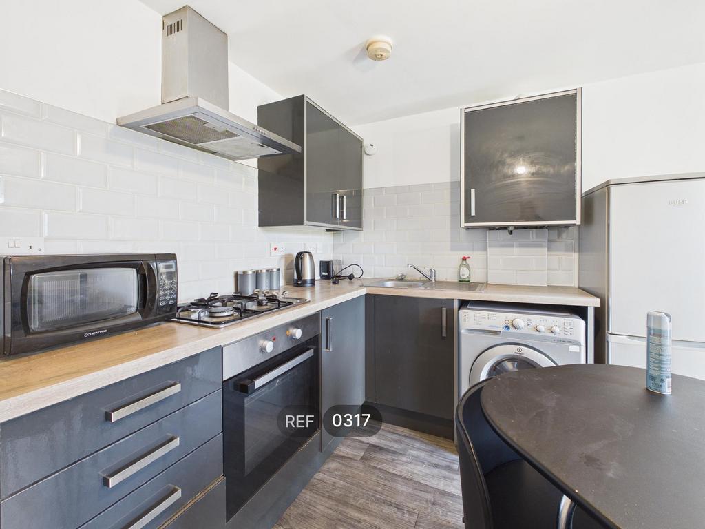 Kitchen/Living area