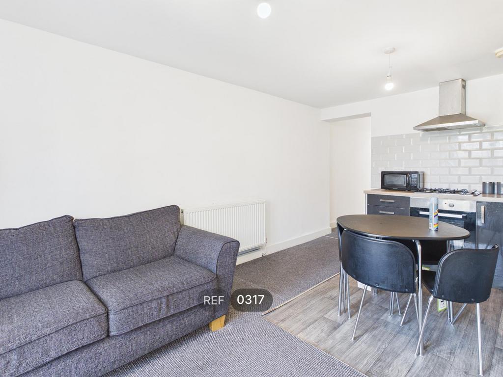 Kitchen/Living area