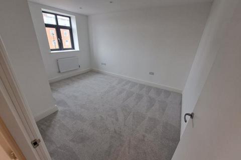 1 bedroom apartment to rent, Flat 28 Sloane House, New Street, Aylesbury