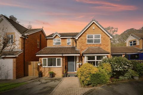 4 bedroom detached house for sale, Milton Close, Harrogate